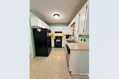 716 Carson Street, Troy, NC 27371 - Photo 3