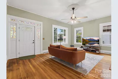 707 S York Street, Gastonia, NC 28052 - Photo 5