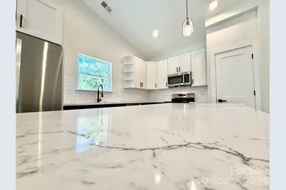 610 E Robinson Street, Dallas, NC 28034 - Photo 9