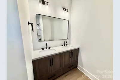 610 E Robinson Street, Dallas, NC 28034 - Photo 15