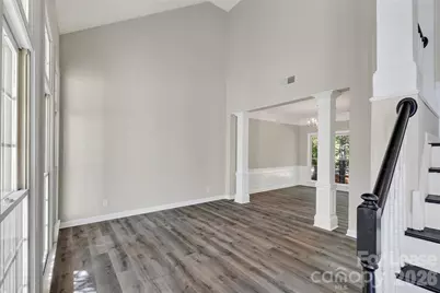 5903 Mayapple Lane, Charlotte, NC 28269 - Photo 3