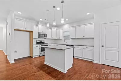 1555 Spring Blossom Trail, Fort Mill, SC 29708 - Photo 3