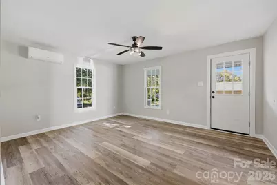 333 Derby Avenue, Newton, NC 28658 - Photo 19