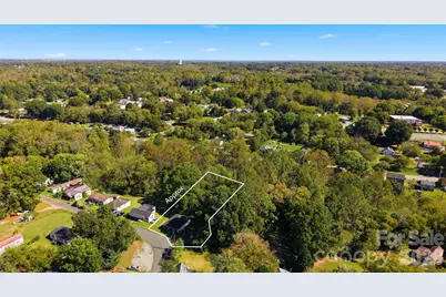 333 Derby Avenue, Newton, NC 28658 - Photo 7