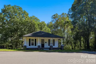 333 Derby Avenue, Newton, NC 28658 - Photo 13