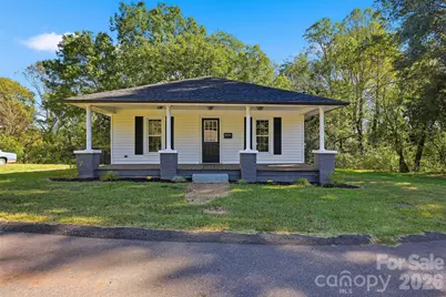 333 Derby Avenue, Newton, NC 28658 - Photo 11