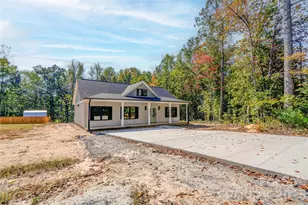 231 Hardin Cir, Grover, NC 28073 - Photo 1