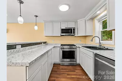 33 Phipps Street, Weaverville, NC 28787 - Photo 23
