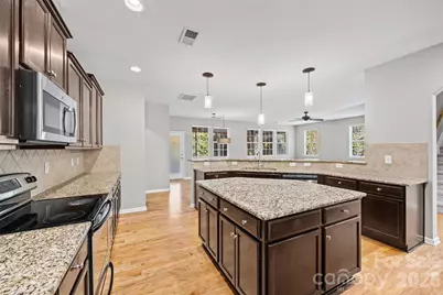 1677 Fairntosh Drive, Fort Mill, SC 29715 - Photo 9