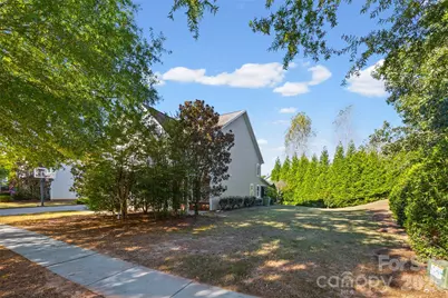 1677 Fairntosh Drive, Fort Mill, SC 29715 - Photo 39