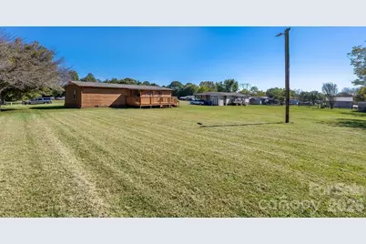 149 Hallmark Estates Drive, Statesville, NC 28625 - Photo 39