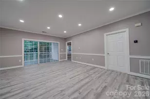 8741 Coralbell Ln, Charlotte, NC 28213 - Photo 3