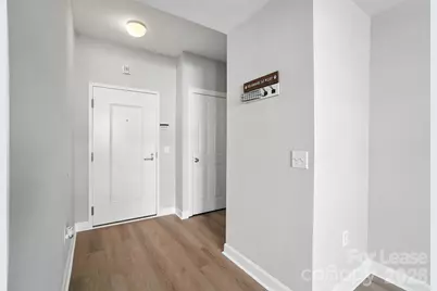 718 W Trade Street #302, Charlotte, NC 28202 - Photo 5