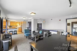 718 W Trade St, Charlotte, NC 28202 - Photo 27