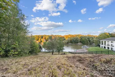 6428 Huntington Lane, Conover, NC 28613 - Photo 9