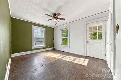 204 Eldred Street SE, Valdese, NC 28690 - Photo 15