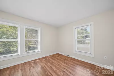 628 E Front Street, Statesville, NC 28677 - Photo 21