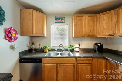 505 Birch Street, Lowell, NC 28098 - Photo 27