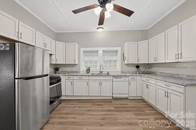 406 Doster Avenue, Mooresville, NC 28115 - Photo 7
