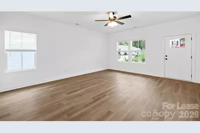 354 W Moore Avenue, Mooresville, NC 28115 - Photo 7