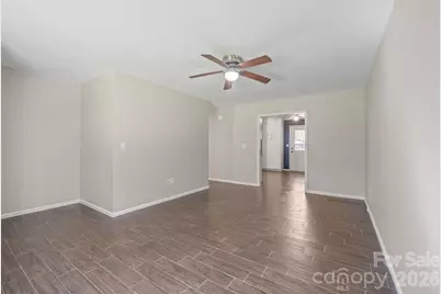731 10th Avenue NE, Hickory, NC 28601 - Photo 7