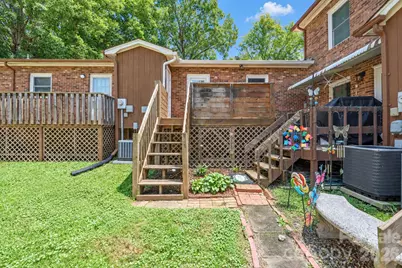 731 10th Avenue NE, Hickory, NC 28601 - Photo 29