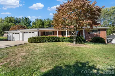 111 Eastwood Park Drive SE, Lenoir, NC 28645 - Photo 3