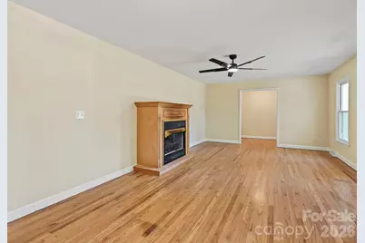 590 Crestmont Drive SE, Concord, NC 28025 - Photo 7