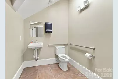 6810 US Highway 421 Highway, Wilkesboro, NC 28697 - Photo 17