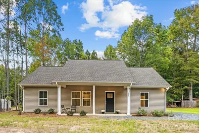 318 Stanback Street, Mount Gilead, NC 27306 - Photo 3