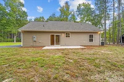 318 Stanback Street, Mount Gilead, NC 27306 - Photo 5
