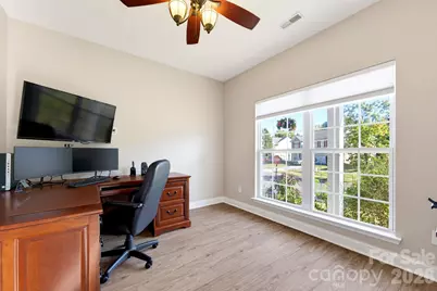 4425 Golden View Drive, Charlotte, NC 28278 - Photo 5