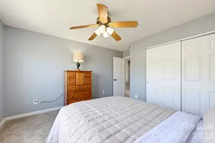 4425 Golden View Dr, Charlotte, NC 28278 - Photo 33
