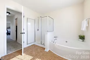 4425 Golden View Dr, Charlotte, NC 28278 - Photo 27