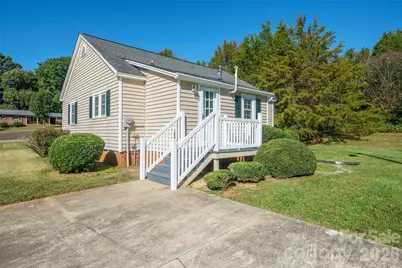 603 Westminster Drive, Statesville, NC 28677 - Photo 5
