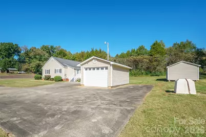 603 Westminster Drive, Statesville, NC 28677 - Photo 7