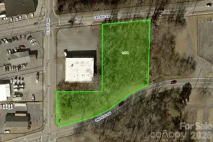 1060 2nd Ave SW, Hickory, NC 28602 - Photo 1