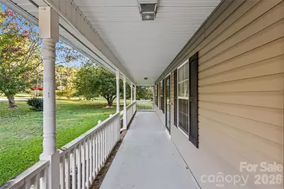 510 Roberts Avenue, York, SC 29745 - Photo 5