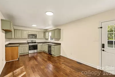 510 Roberts Avenue, York, SC 29745 - Photo 15
