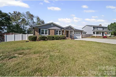 2638 Castle Hill Road, Gastonia, NC 28052 - Photo 41