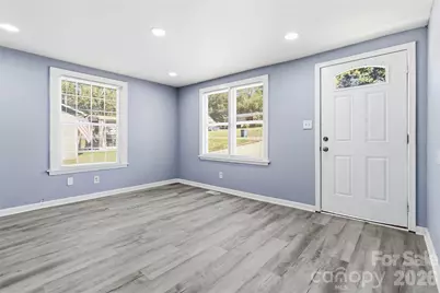 1146 Rita Avenue, Statesville, NC 28677 - Photo 5