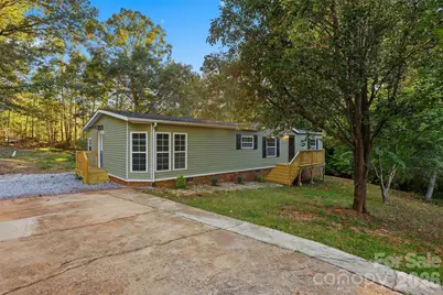 3363 Stony Brook Circle, Newton, NC 28658 - Photo 3