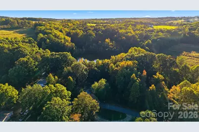 3363 Stony Brook Circle, Newton, NC 28658 - Photo 37