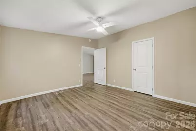 3363 Stony Brook Circle, Newton, NC 28658 - Photo 23