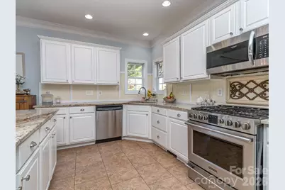 4651 Glasgow Court, Gastonia, NC 28056 - Photo 13