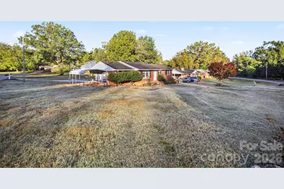 100 Amy Court, Gastonia, NC 28052 - Photo 3