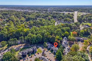 2913 Iron Gate Ln, Charlotte, NC 28212 - Photo 25