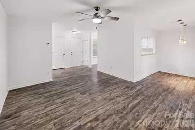 2913 Iron Gate Lane, Charlotte, NC 28212 - Photo 5