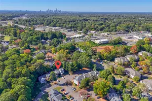 2913 Iron Gate Ln, Charlotte, NC 28212 - Photo 27
