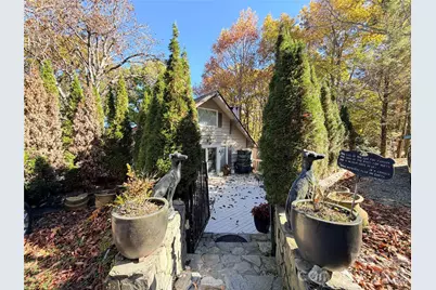 136 On The Rocks Trail #6, Blowing Rock, NC 28607 - Photo 3